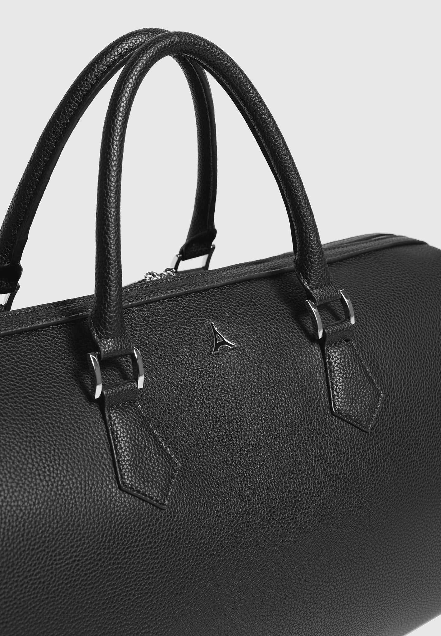 Éternel Leather Travel Bag - Black