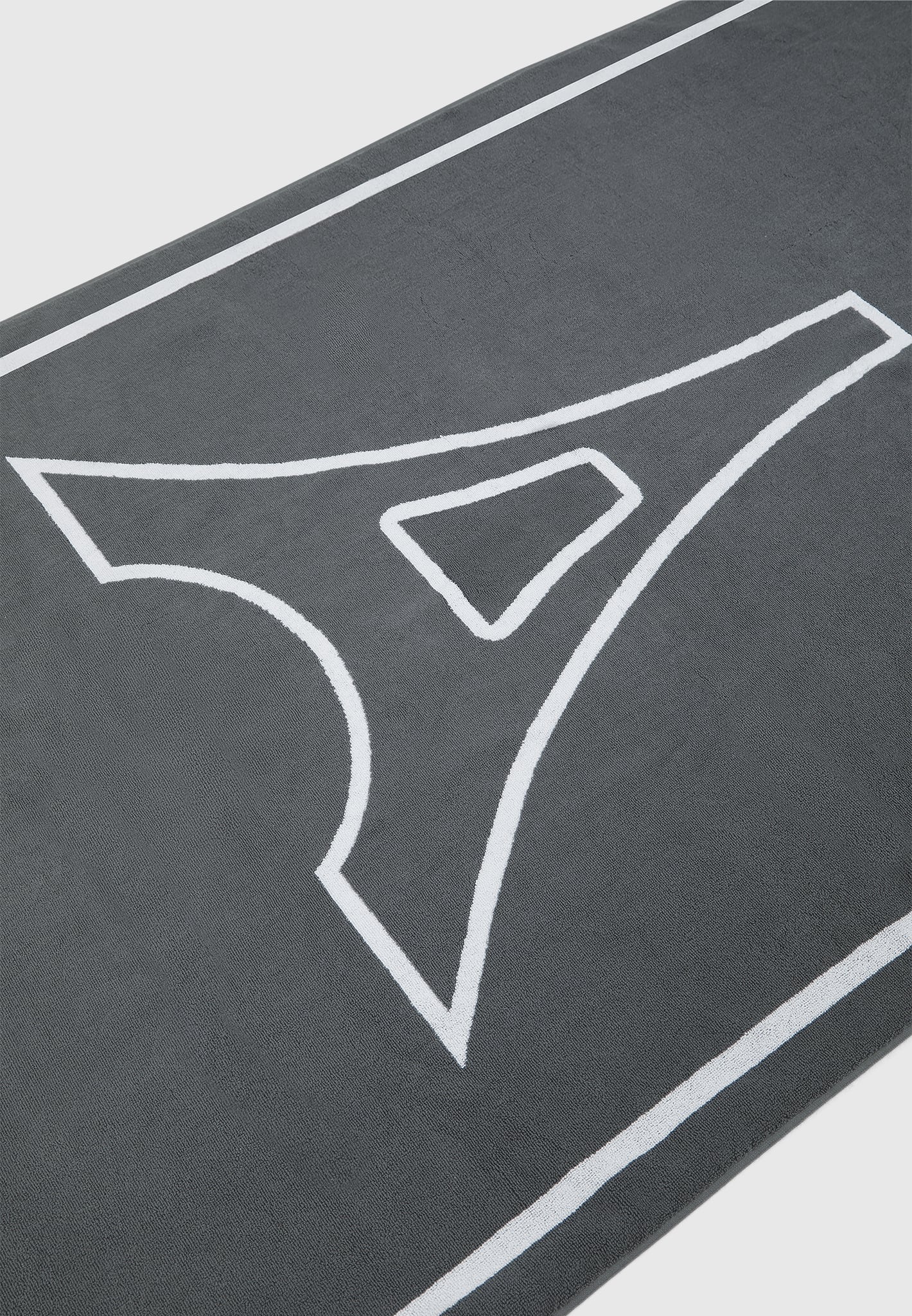 Manière De Voir Reversible Eiffel Towel - Grey/White